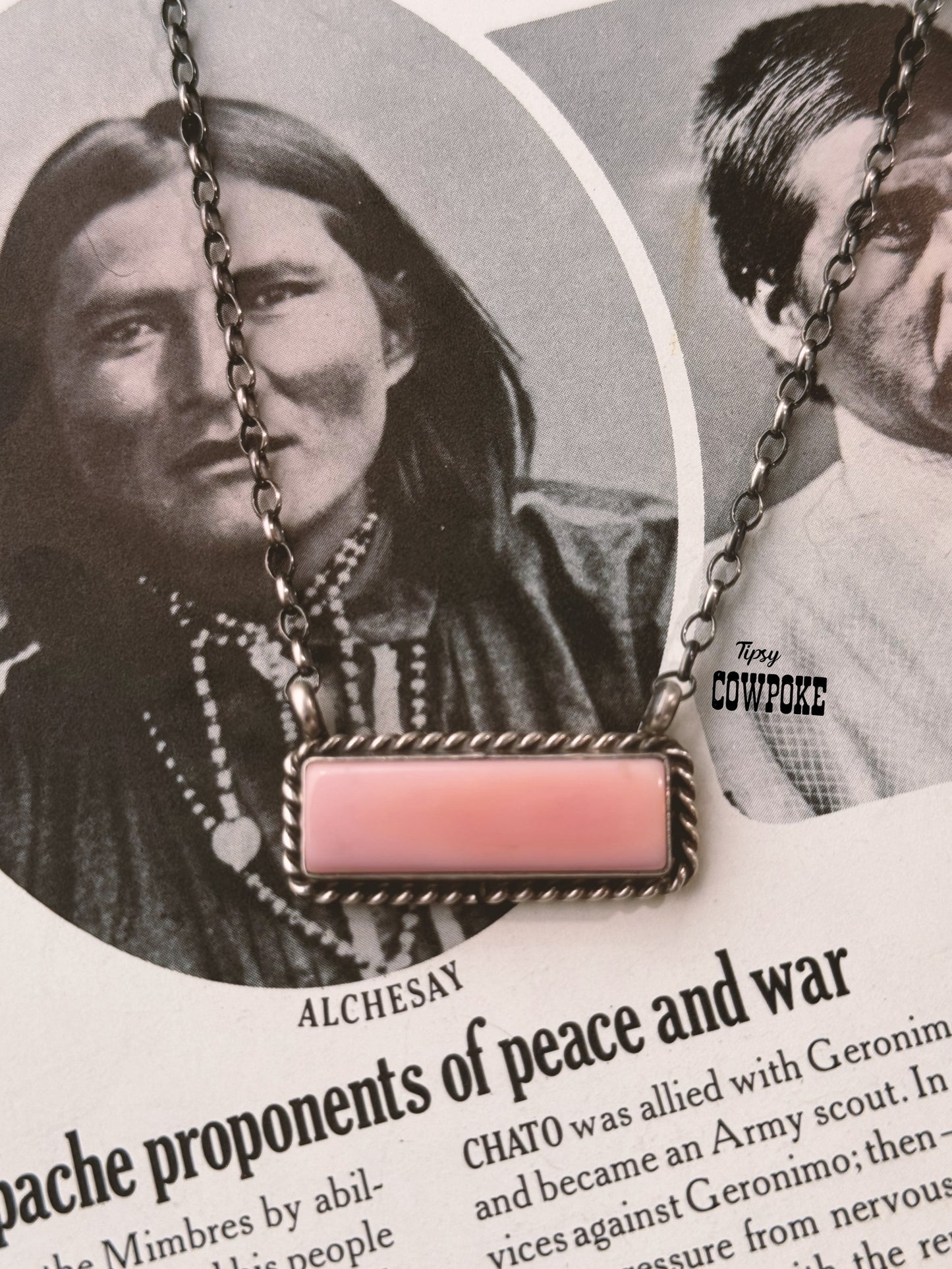 Pink Conch Bar Necklace