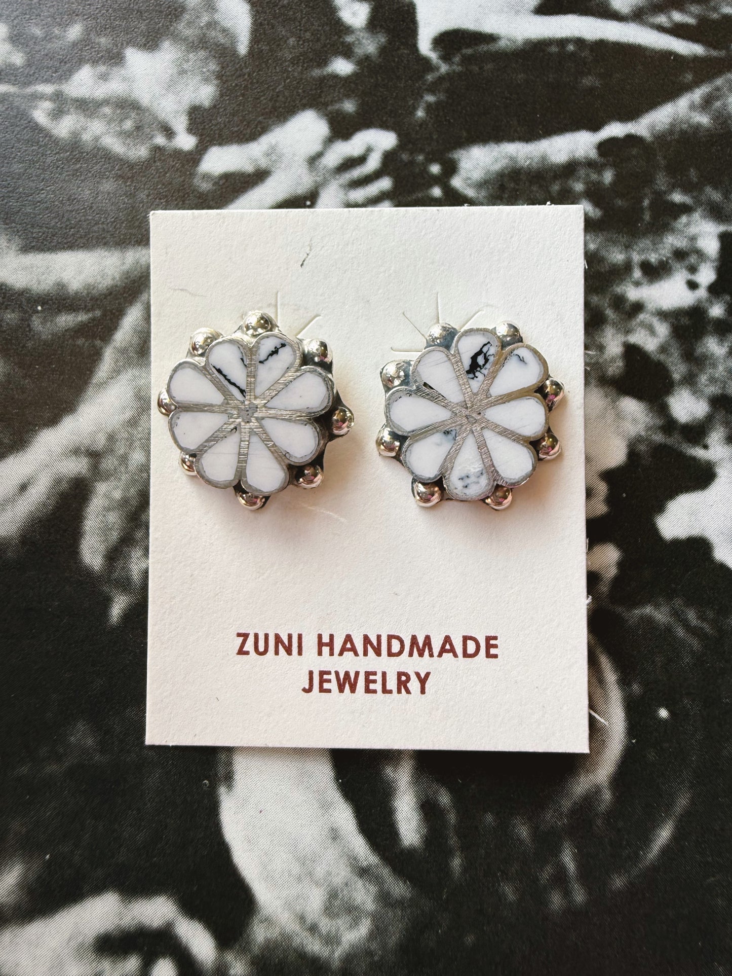 White Buffalo Inlay Flower Stud Earrings