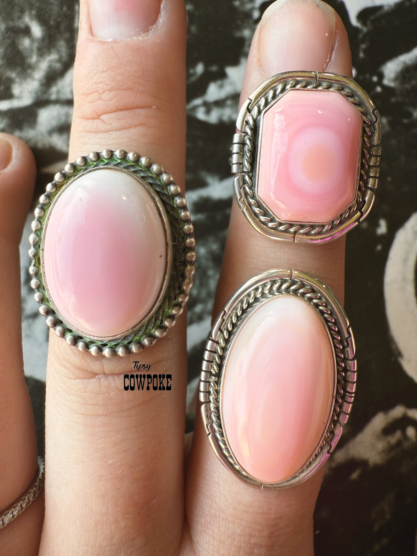 Pink Conch Oval Size 8.5 Ring