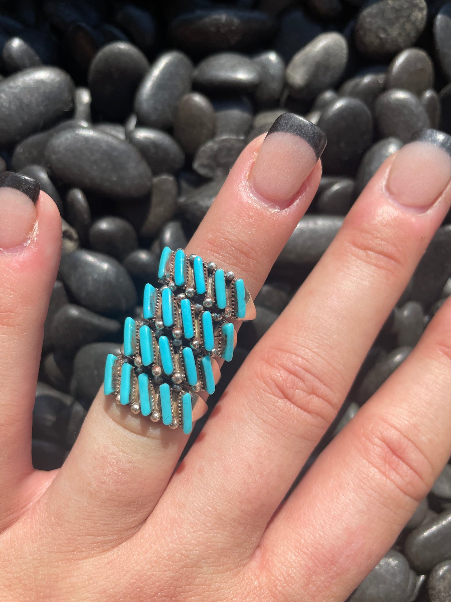 Kingman Turquoise Zuni Needlepoint Size 6 Ring