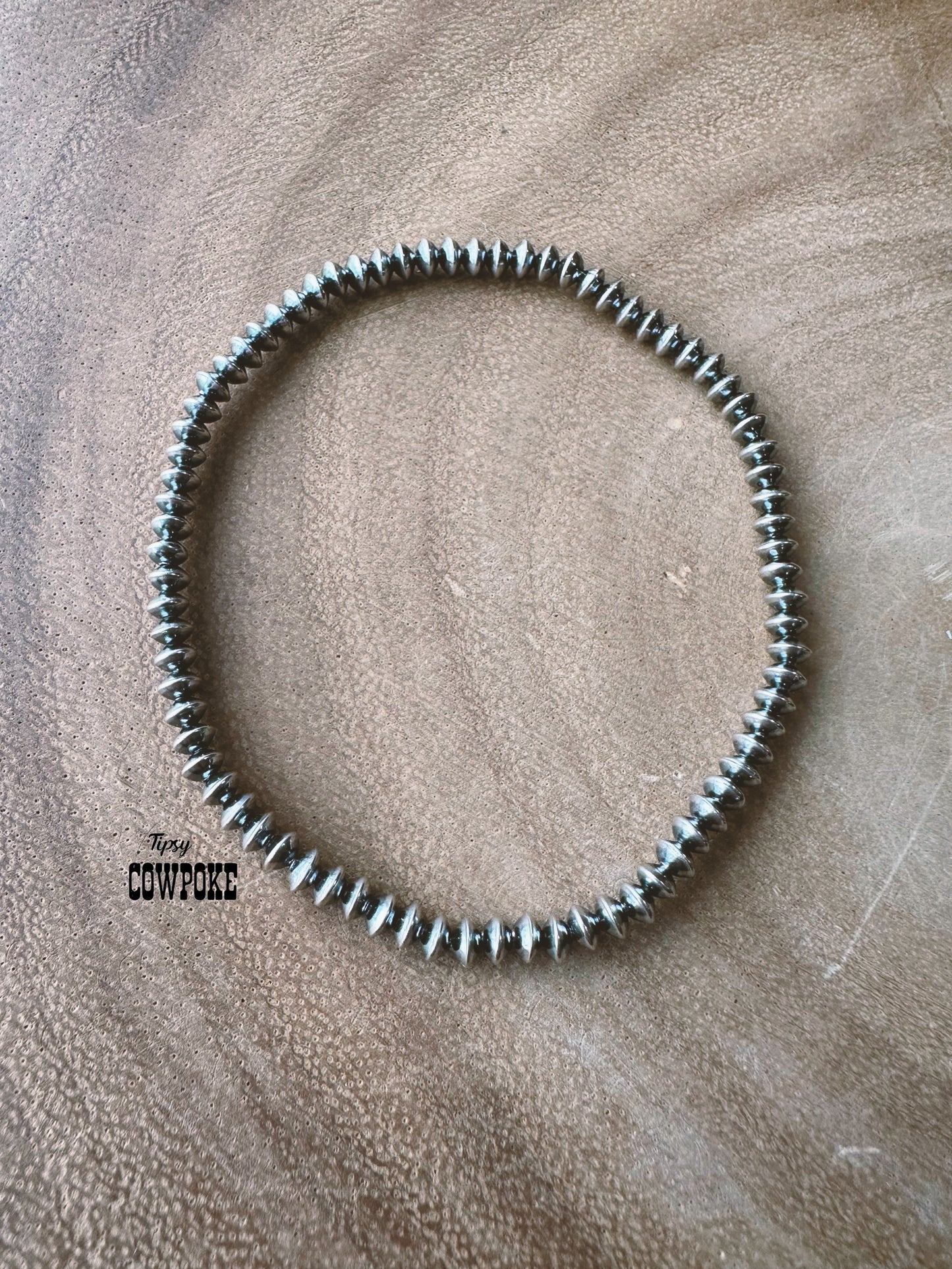 Stretchy Navajo Pearl Bracelet